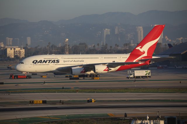 Airbus A380-800 (VH-OQI)