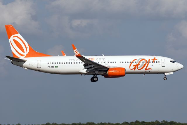 Boeing 737-800 (PR-GTL)