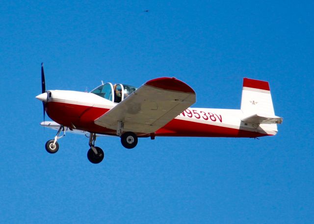 Mooney M-20 (N9538V) - At Downtown Shreveport.