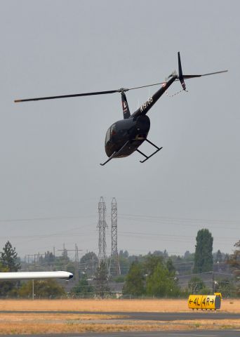 Robinson R-44 (N1976B) - Robinson R44 N1976B in Spokane Felts Field 