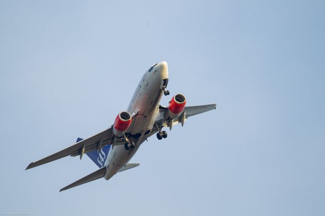 Boeing 737-700 (LN-RRO) - Departure from Copenhagen feb 2016 