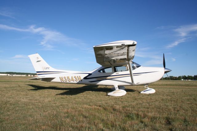 Cessna Skylane (N3543H)