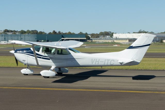 Cessna Skylane (VH-ITC)