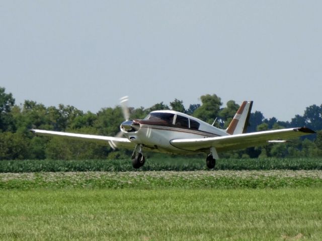 Piper PA-24 Comanche (N8803P)