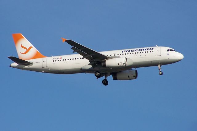 Airbus A320 (TC-FBJ) - TC-FBJ