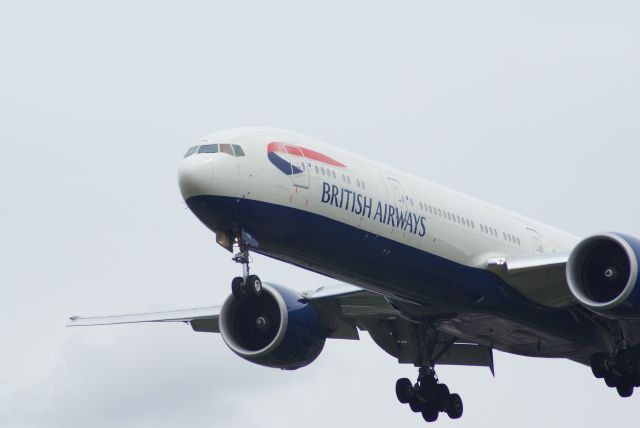 BOEING 777-300 (G-STBD) - British Airways B777-36N(ER)