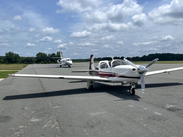 Mooney M-20 (N993JT) - Spotted at Minden, LA