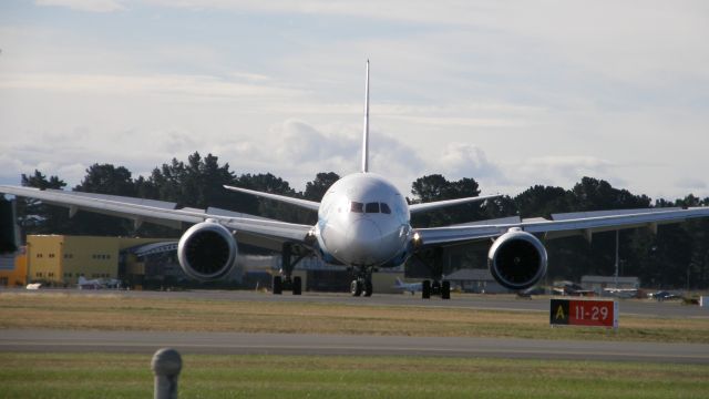 Boeing 787-8 (B-2727)