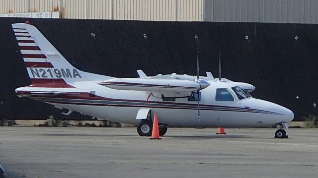 Mitsubishi MU-2 (N219MA)