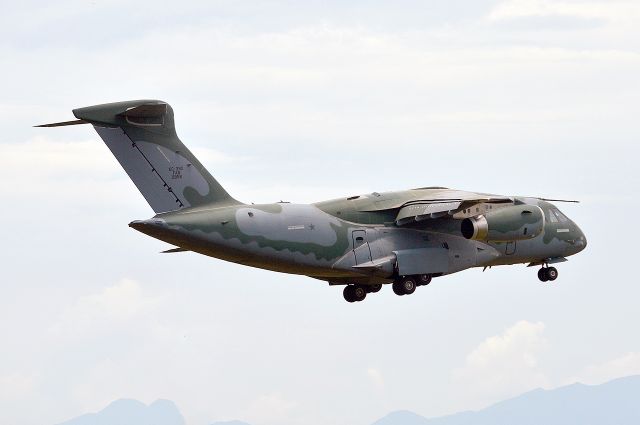 EMBRAER KC-390 (FAB2856)