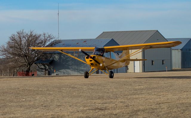 N85607 — - BEST AIRPORT IN INDIANOLA! THANKS FOR LETTING ME PHOTOGRAPH!!