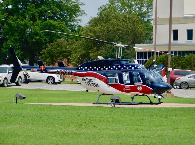 Bell JetRanger (N539AE) - Air Evac 87 making a visit to Bolivar Medical Center 