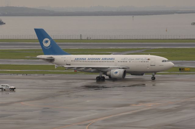 Airbus A310 (YA-CAV) - Taxi at Haneda Intl Airport on 2010/6/19