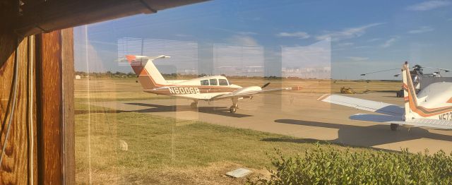 Beechcraft Duchess (N6006D)