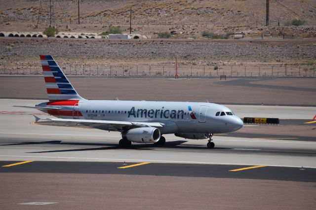 Airbus A319 (N832AW)