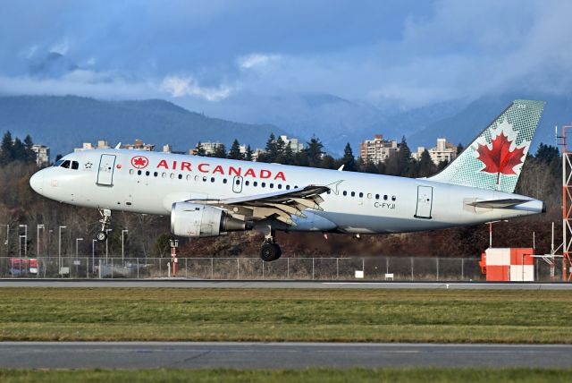 Airbus A319 (C-FYJI)