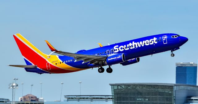 Boeing 737-800 (N8687A) - N8687A Southwest Airlines 2016 Boeing 737-8H4 - cn 33937 / 5896 - Las Vegas - McCarran International Airport (LAS / KLAS)br /USA - Nevada March 24, 2017br /Photo: Tomás Del Coro