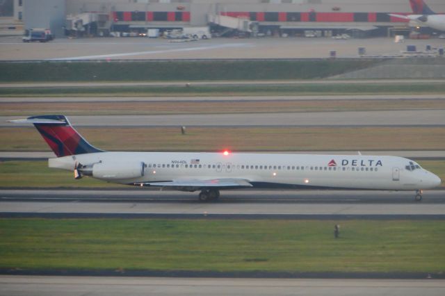 McDonnell Douglas MD-88 (N964DL) - Delta Airlines MD-88 10/13/13