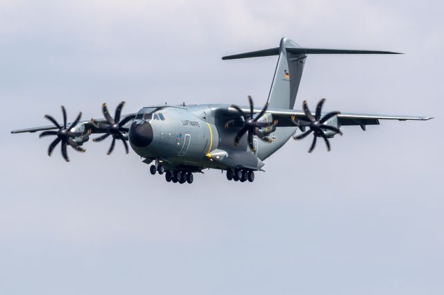 — — - 54+14 - Airbus A400M-180 - German Air Force approaching runway 24 at the cologne airport