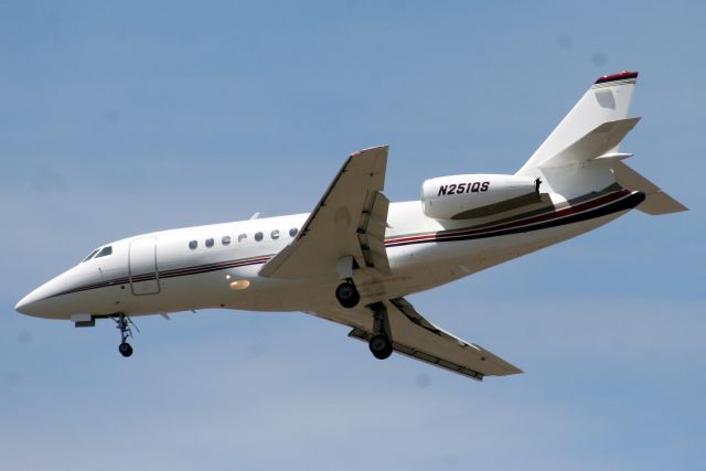 Dassault Falcon 2000 (N251QS) - 15-Jun-07