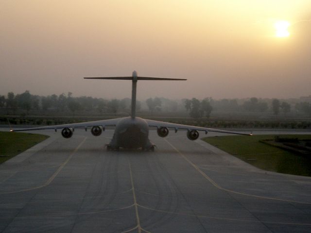 Boeing Globemaster III —