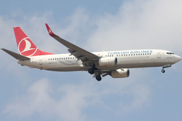 Boeing 737-800 (TC-JVJ)