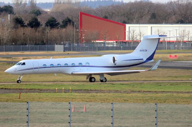 Gulfstream Aerospace Gulfstream V (N883A) - Lining up to depart rwy 24 on 28-Jan-22 heading for LLBG.