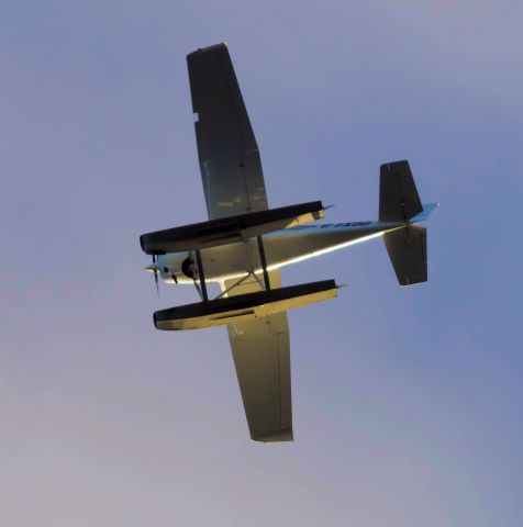 Cessna Skyhawk (C-FXDO) - Just taken off from Mississippi Lake Ont.