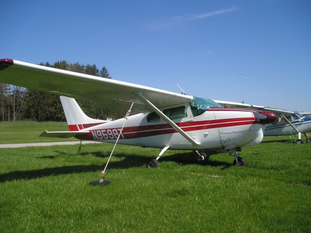 Cessna Centurion (N9598T)