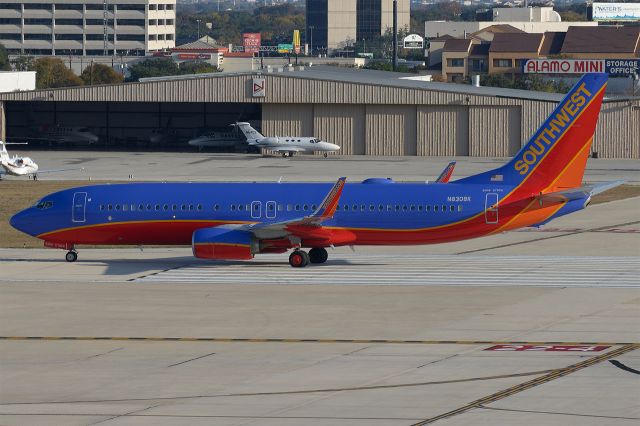 Boeing 737-800 (N8308K) - Departing on 4.