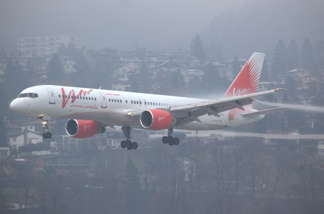 Boeing 757-200 (RA-73016)