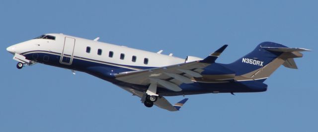 Canadair Challenger 350 (N350RX) - 8-16-16