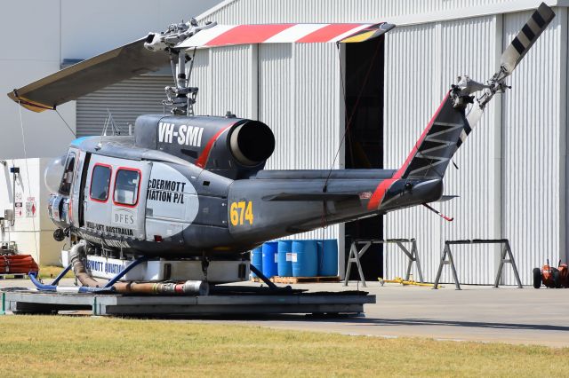 Bell BigLifter (VH-SMI) - HLTK674 stationed at Jandakot 