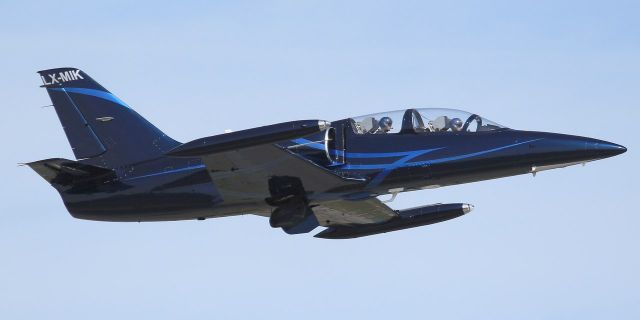 Aero L-39 Albatros (LX-MIK)