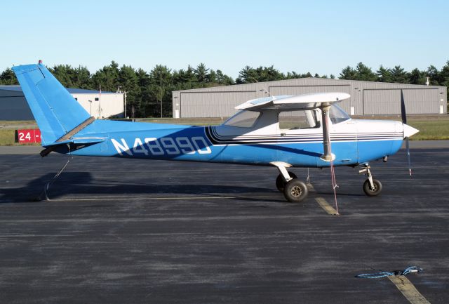 Cessna 152 (N48990)