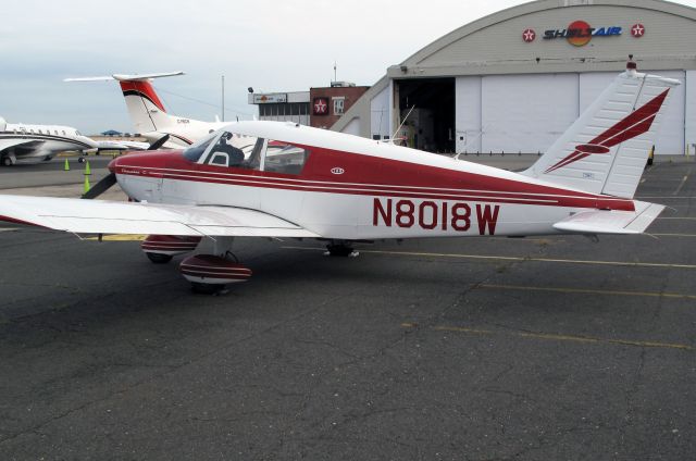 Piper Cherokee (N8018W)