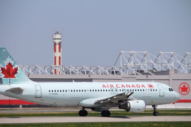 Airbus A320 (C-FPDN)