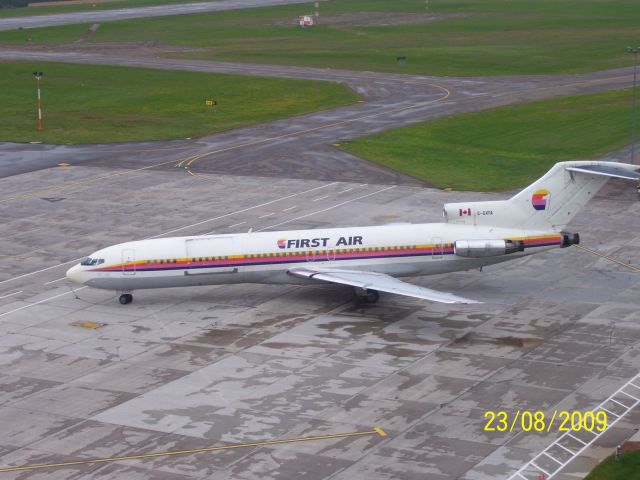 BOEING 727-200 (C-GXFA)