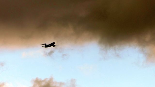 Airbus A320 (N561JB)