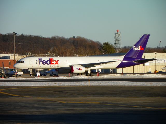 Boeing 757-200 (N930FD) - On the ramp in the setting January sun.  Will depart for Memphis in a few hours. This is a new aircraft for FX. Shes flown under numerous registrations. Most recently G-VKNA with Excel Airways, and TF-ARI with Air Atlanta Icelandic. Was originally delivered as G-OOOU with Air 2000 of Australia.