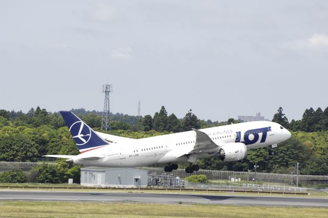 Boeing 787-8 (SP-LRB) - Departure at Narita Intl Airport Rwy34L on 2016/05/22