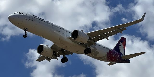 Airbus A321neo (N216HA)