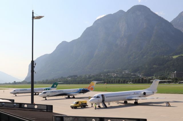 Fokker 100 (D-AOLG)