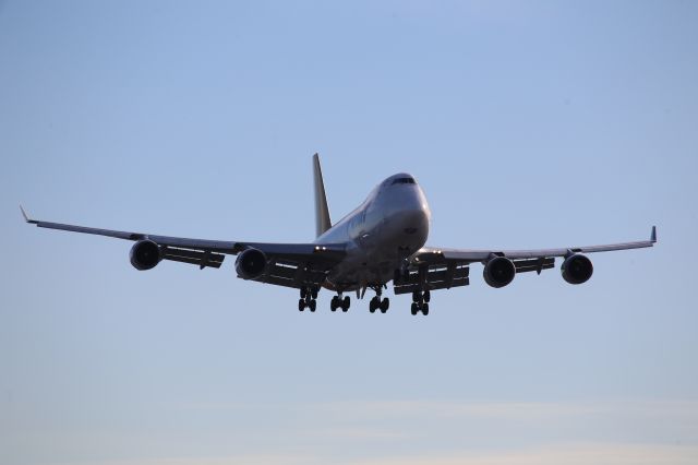 Boeing 747-400 —