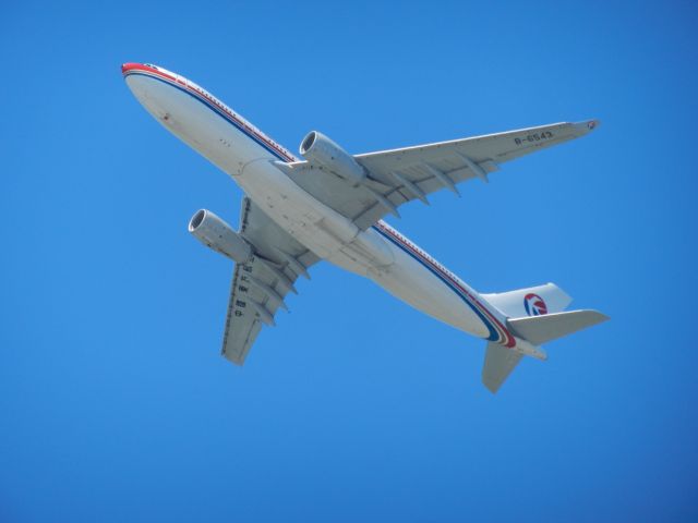 Airbus A330-200 (B-6543)