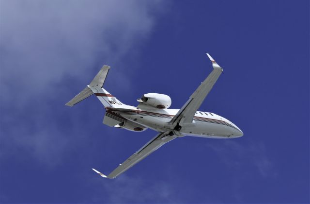 Learjet 60 (N97LJ)