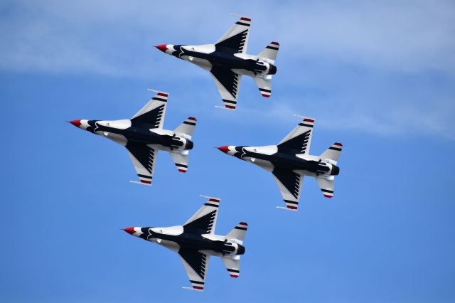 Lockheed F-16 Fighting Falcon — - Thunderbirds diamond formation during Arctic Thunder Open House at Joint Base Elmendorf-Richardson (JBER), July 29, 2022.