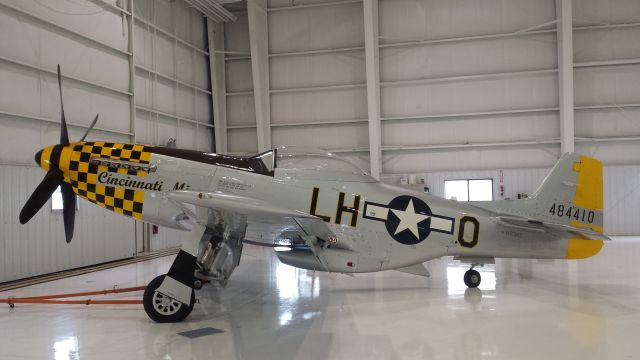 North American P-51 Mustang (N83KD)