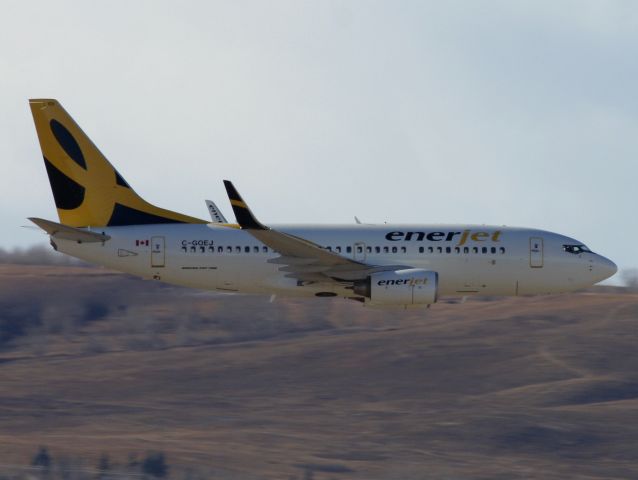 Boeing 737-700 (C-GOEJ) - Enerjets first arrival in Calgary back on Nov 12, 2008.