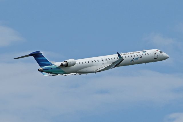 Canadair Regional Jet CRJ-100 (PK-GRI)